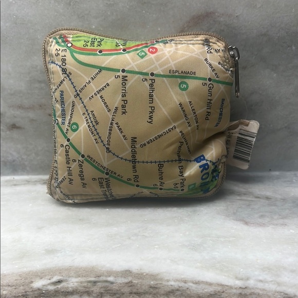 Map Print Drawstring Backpack of the NYC subway - Picture 6 of 6